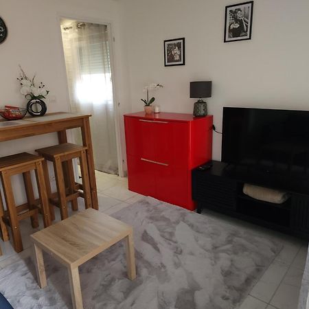 Agreable T2/Centre-Ville *10 Min Gare* Bourgoin-Jallieu Eksteriør bilde