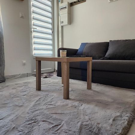 Agreable T2/Centre-Ville *10 Min Gare* Bourgoin-Jallieu Eksteriør bilde