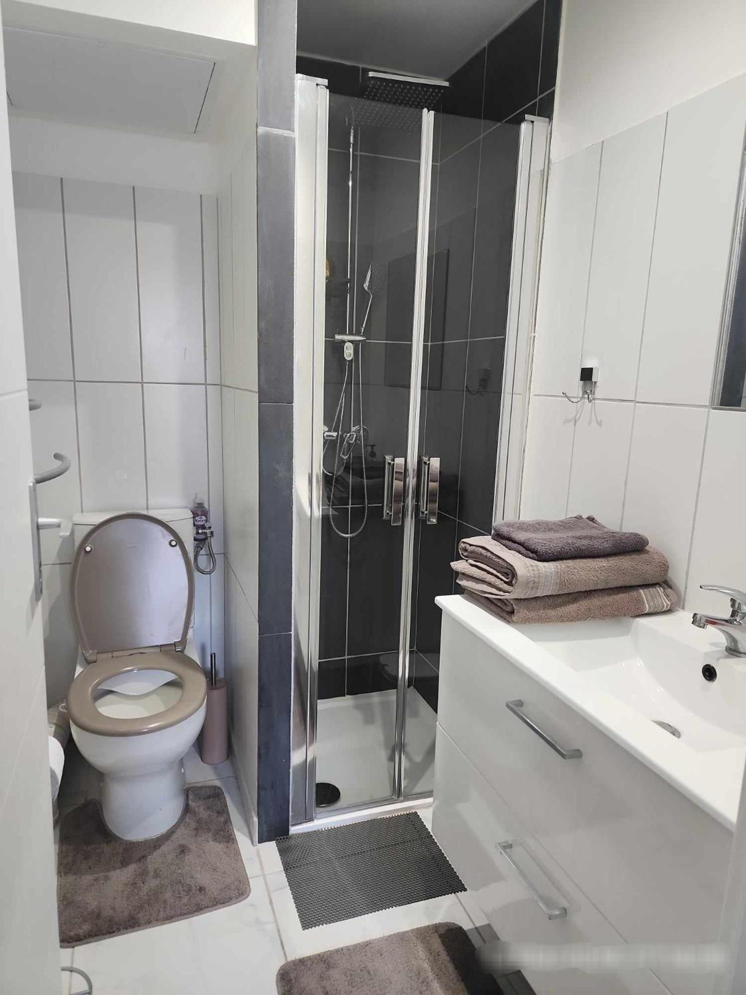 Agreable T2/Centre-Ville *10 Min Gare* Bourgoin-Jallieu Eksteriør bilde